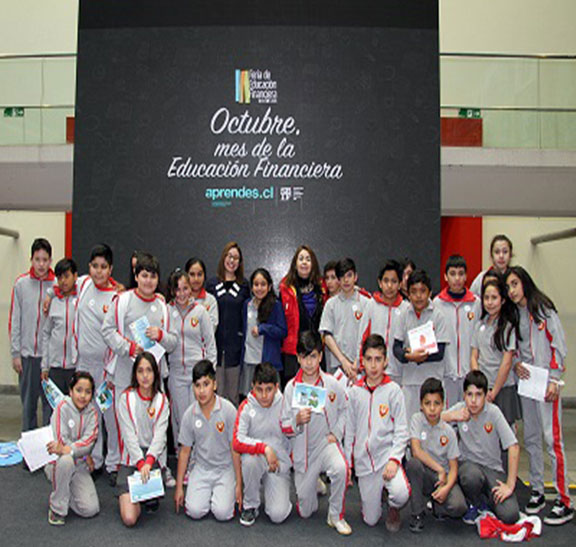 Educación financiera a niños y jóvenes